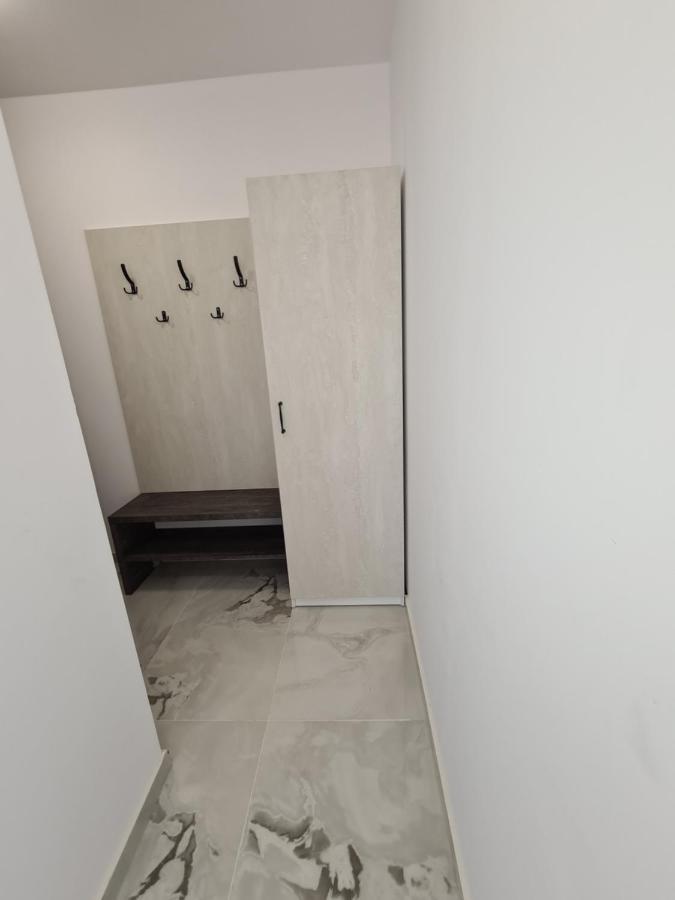 Gold Beach Apart Obzor Apartment ภายนอก รูปภาพ