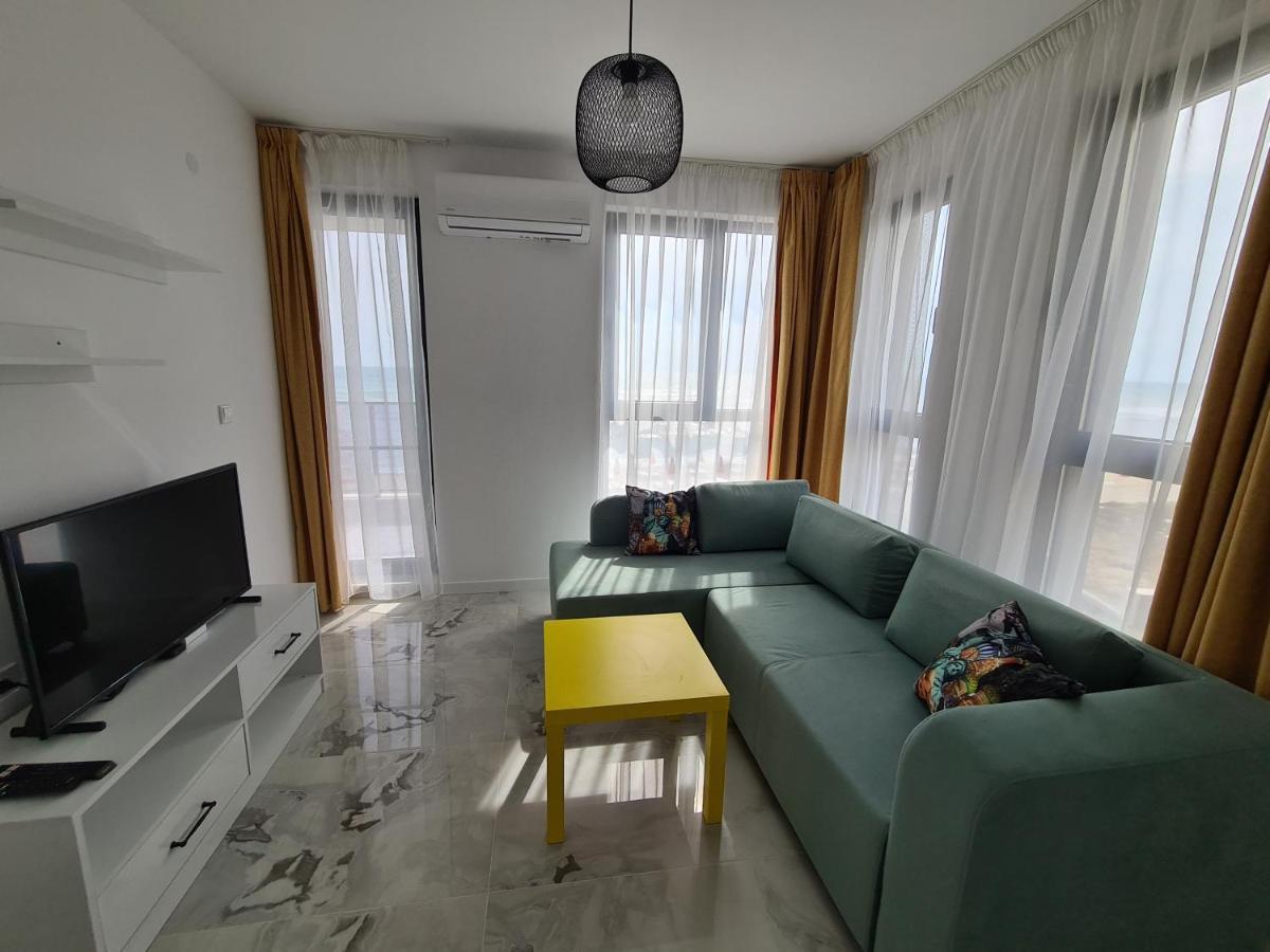 Gold Beach Apart Obzor Apartment ภายนอก รูปภาพ